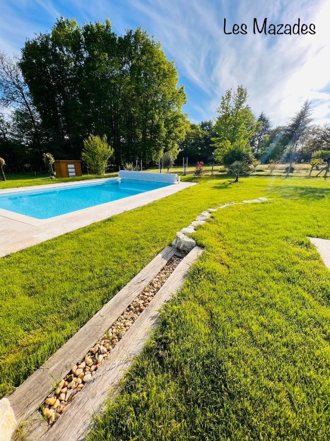 Les Mazades A 10 Min De Perigueux Avec Piscine Chauffee, Meuble De Tourisme Classe 3 Etoiles Annesse-et-Beaulieu ภายนอก รูปภาพ